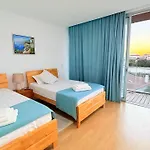 Marina Mar Ii Premium * Vila Franca do Campo